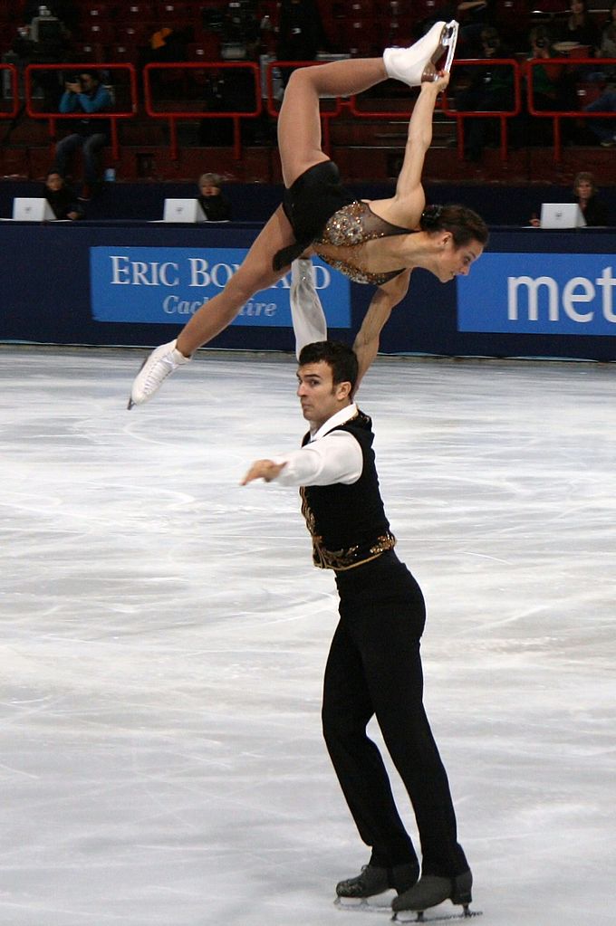 Vanessa James and Eric Radford join forces with 2022 Olympic Games in